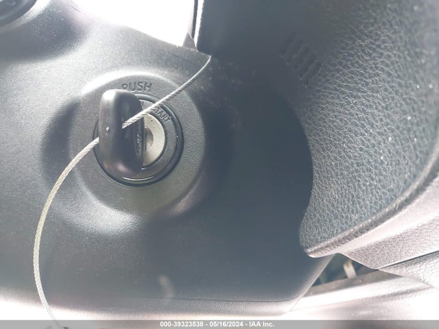 Toyota COROLLA LE 2016 5YFBURHE0GP512035 Image 11