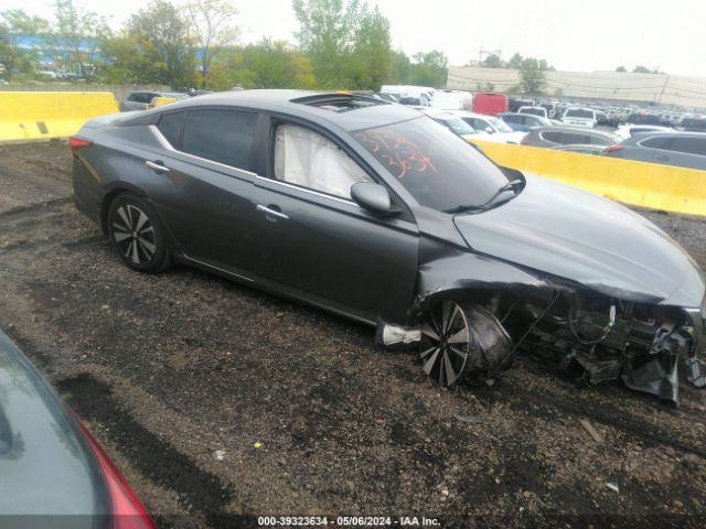 1N4BL4DW9MN334838 Nissan Altima Sv Intelligent Awd