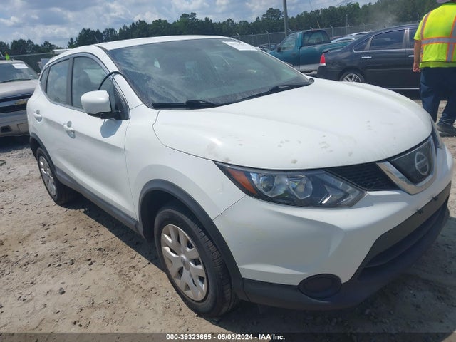 Nissan Rogue Sport S 2019 JN1BJ1CPXKW225632 main image