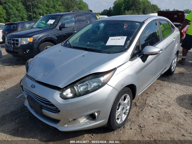 Ford FIESTA SE 2016 3FADP4BJ4GM144142 Image 2
