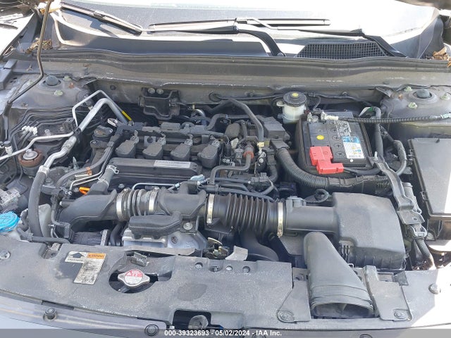 Honda Accord Touring 2018 1HGCV1F91JA011984 Image 10