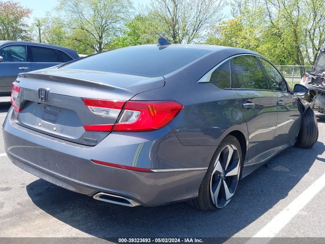 Honda Accord Touring 2018 1HGCV1F91JA011984 Image 4