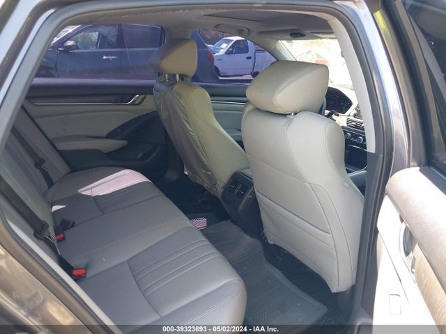 Honda Accord Touring 2018 1HGCV1F91JA011984 Image 8