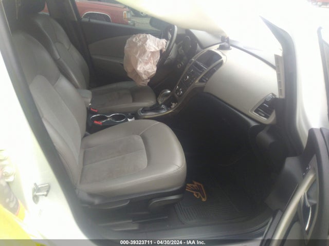 1G4PP5SK8G4113926 Buick Verano