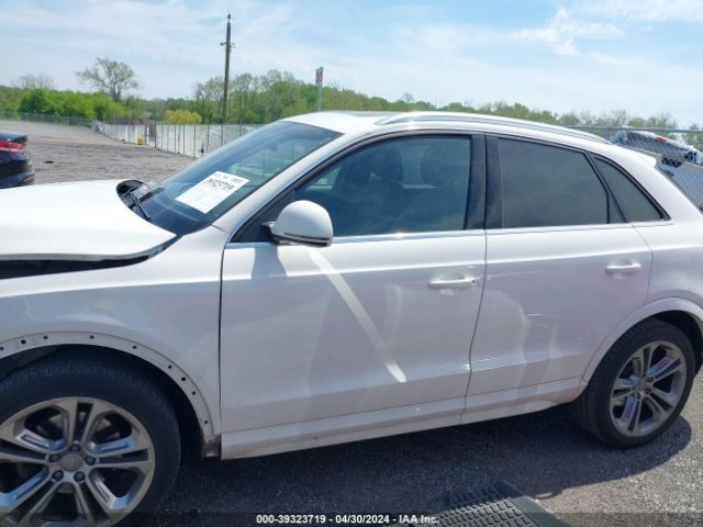 WA1JCCFS2HR004705 Audi Q3 2.0t Premium