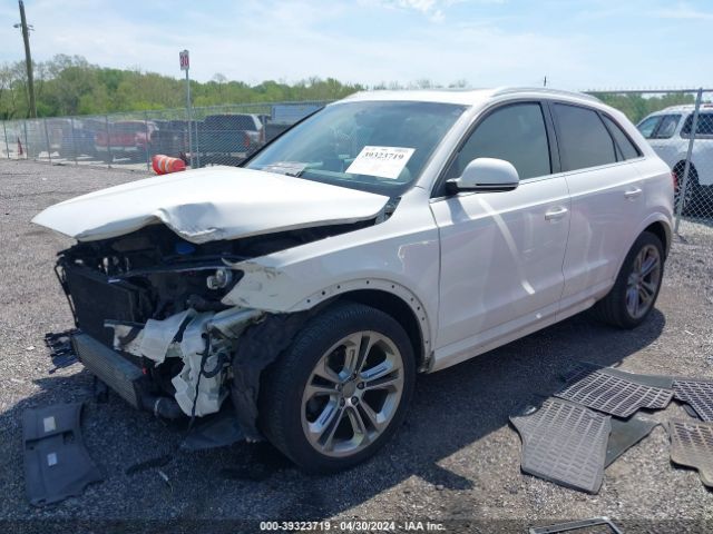WA1JCCFS2HR004705 Audi Q3 2.0t Premium