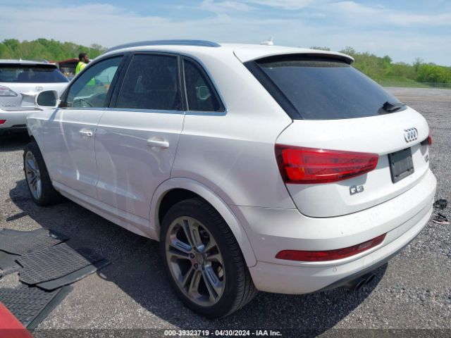 WA1JCCFS2HR004705 Audi Q3 2.0t Premium
