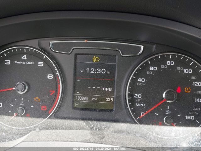 WA1JCCFS2HR004705 Audi Q3 2.0t Premium