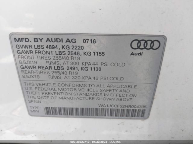 WA1JCCFS2HR004705 Audi Q3 2.0t Premium