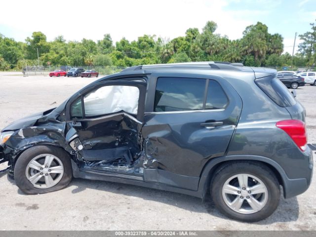 3GNCJLSB6KL249684 Chevrolet Trax Lt