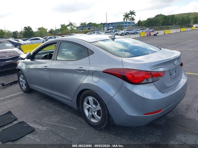 Hyundai ELANTRA SE 2015 5NPDH4AE2FH620128 Image 3
