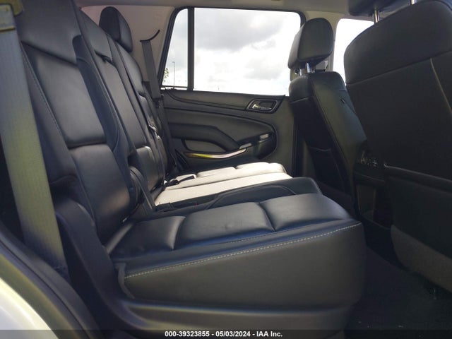 Chevrolet Tahoe Lt 2018 1GNSCBKC5JR209757 Image 8
