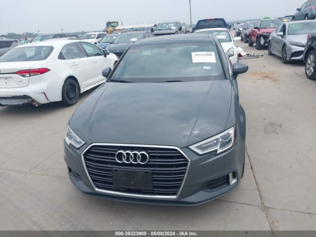 WAUAUGFF8K1010492 Audi A3 40 Premium/40 Titanium Premium