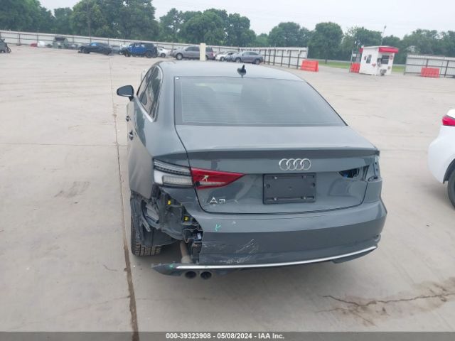 WAUAUGFF8K1010492 Audi A3 40 Premium/40 Titanium Premium
