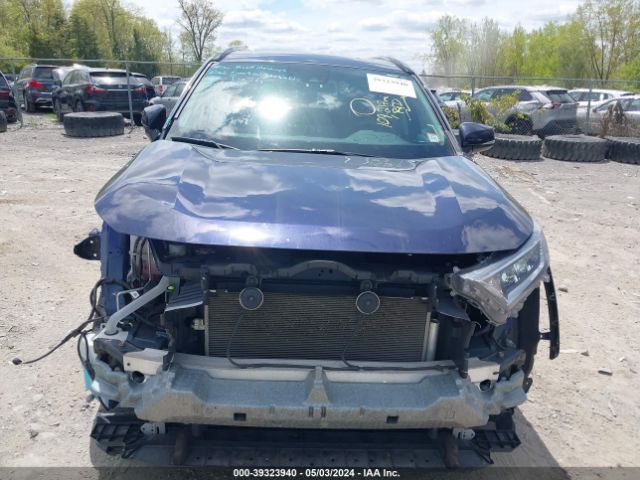 2T3A1RFV5KW049380 Toyota Rav4 Xle Premium