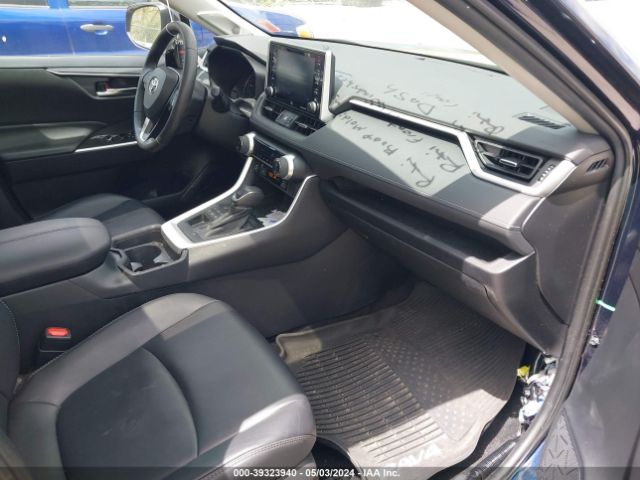 2T3A1RFV5KW049380 Toyota Rav4 Xle Premium