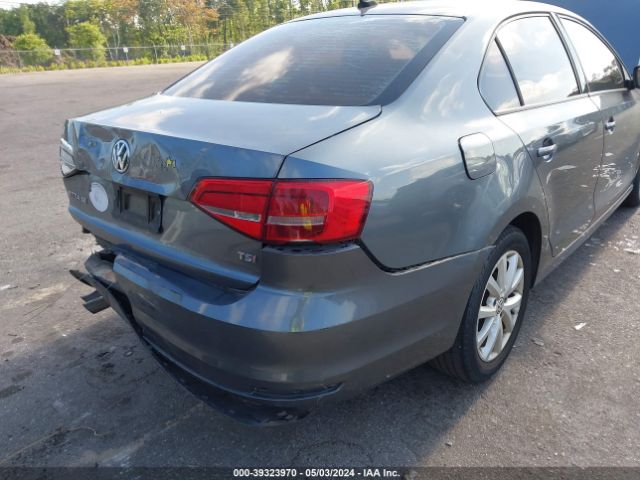 3VWD17AJ6FM214430 Volkswagen Jetta 1.8t Se