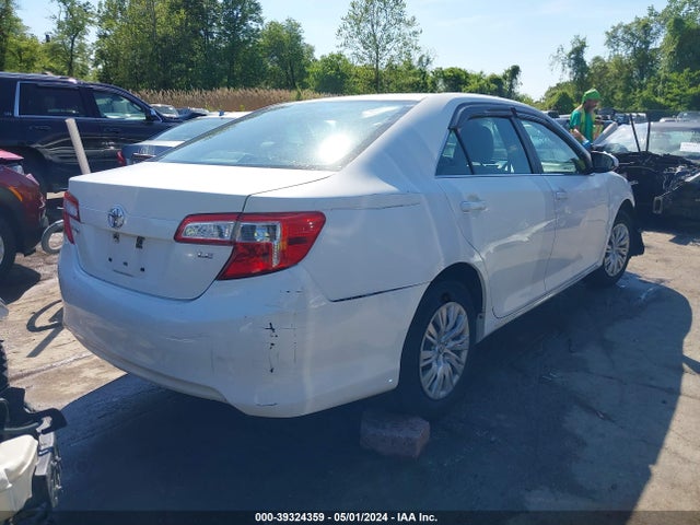 Toyota CAMRY LE 2014 4T4BF1FK2ER367960 Image 4