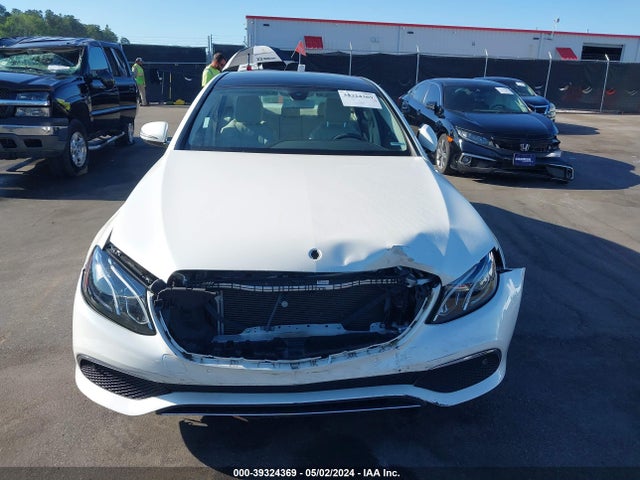 Mercedes-Benz E 300 2017 WDDZF4JB2HA065778 Image 13