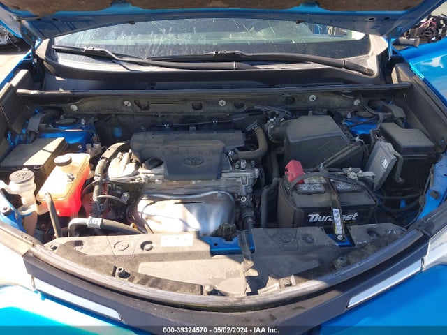 Toyota RAV4 LE 2017 JTMZFREV0HJ134818 Image 10