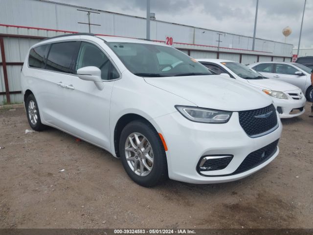 Auction sale of the 2022 Chrysler Pacifica Touring L, vin: 2C4RC1BG3NR139244, lot number: 39324583