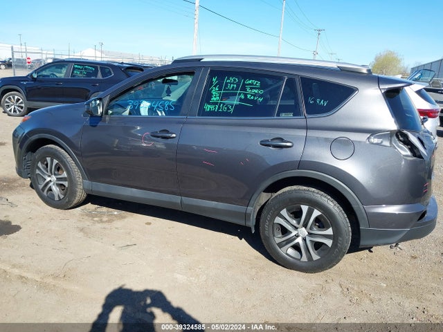 Toyota RAV4 LE 2016 2T3BFREV6GW423557 Image 14