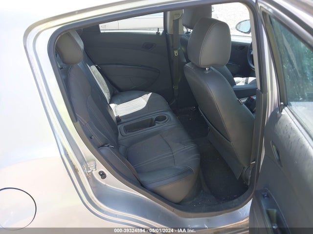 Chevrolet Spark 1lt Cvt 2015 KL8CD6S99FC713897 Image 8