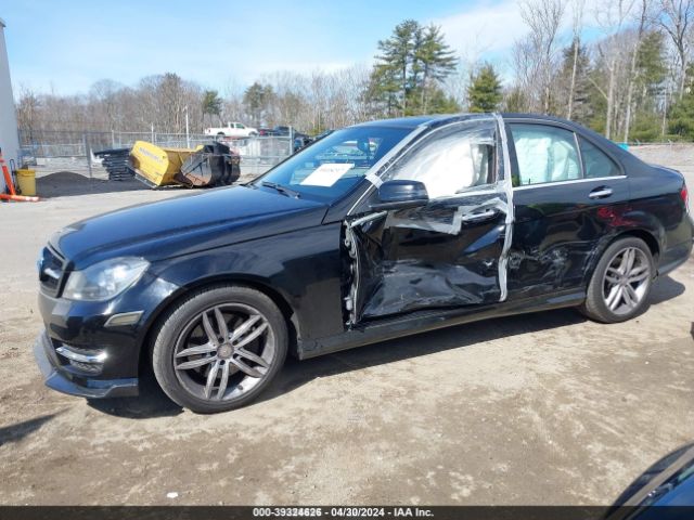 WDDGF8AB0ER305454 Mercedes-Benz C 300 Luxury 4matic/sport 4matic