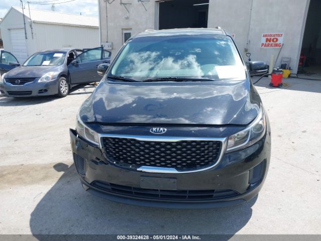 KNDMB5C17G6126313 KIA SEDONA LX