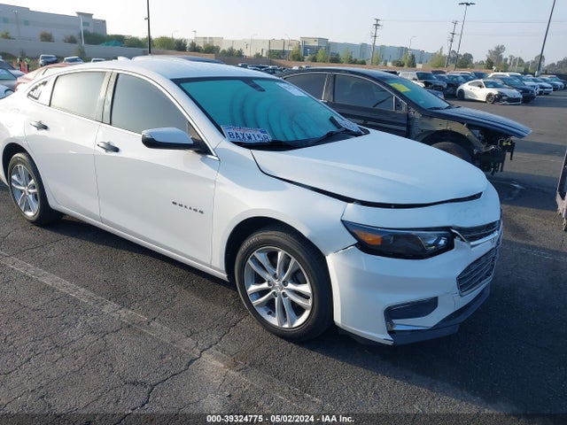 2018 1G1ZD5ST3JF132368 main image