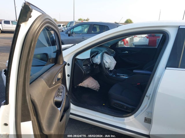 Chevrolet MALIBU LT 2018 1G1ZD5ST3JF132368 Image 5