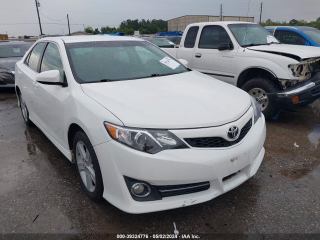 2014 4T1BF1FK8EU762266 main image