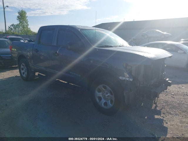 2017 1N6AA1EK4HN527522 main image