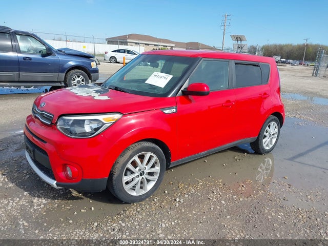 KIA SOUL + 2018 KNDJP3A5XJ7529900 Image 2