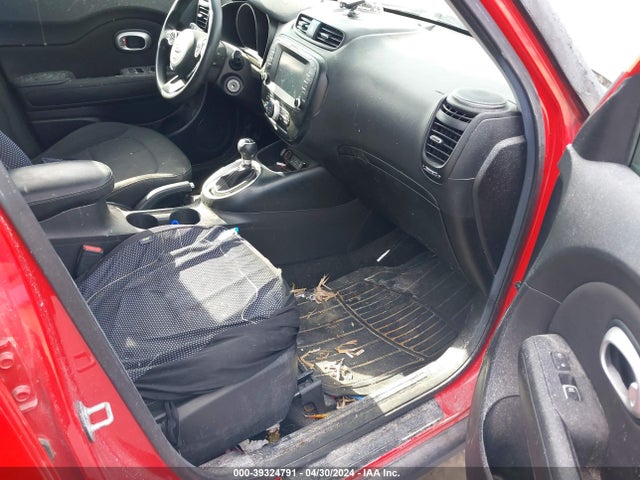 KIA SOUL + 2018 KNDJP3A5XJ7529900 Image 5