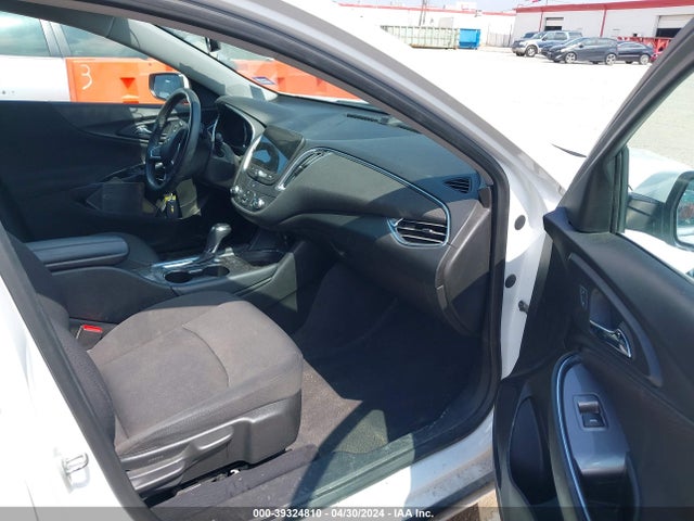Chevrolet MALIBU LT 2018 1G1ZD5STXJF122808 Image 5