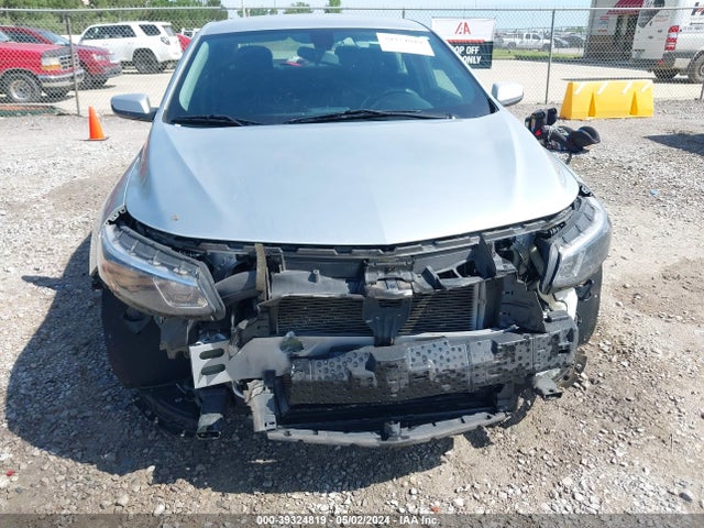 Chevrolet MALIBU LT 2018 1G1ZD5STXJF134649 Image 18