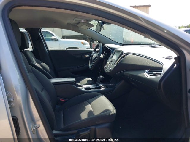 Chevrolet MALIBU LT 2018 1G1ZD5STXJF134649 Image 5