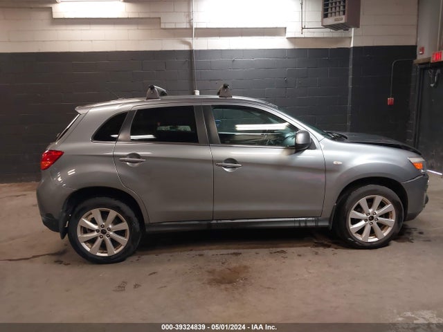 4A4AR4AU5EE030021 Mitsubishi Outlander Sport Se