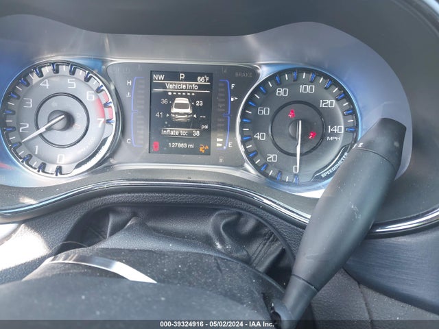 1C3CCCBB3FN745863 Chrysler 200 S