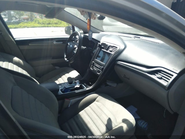 Ford FUSION SE 2017 3FA6P0H79HR399581 Image 5