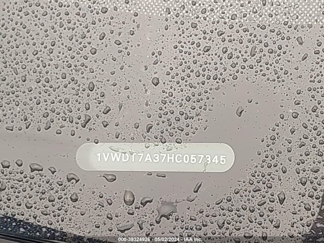 1VWDT7A37HC057345 Volkswagen Passat 1.8t R-line