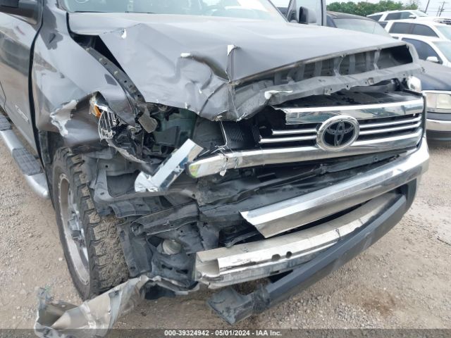 5TFEM5F11HX114194 Toyota Tundra Sr5 4.6l V8