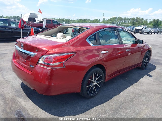 Nissan Altima 2.5 S 2014 1N4AL3AP1EC167942 Image 4