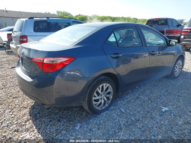 Toyota COROLLA LE 2019 2T1BURHE2KC242265 Image 4