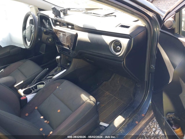 Toyota COROLLA LE 2019 2T1BURHE2KC242265 Image 5