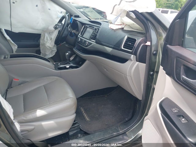 Toyota Highlander Xle V6 2014 5TDJKRFH0ES048778 Image 5