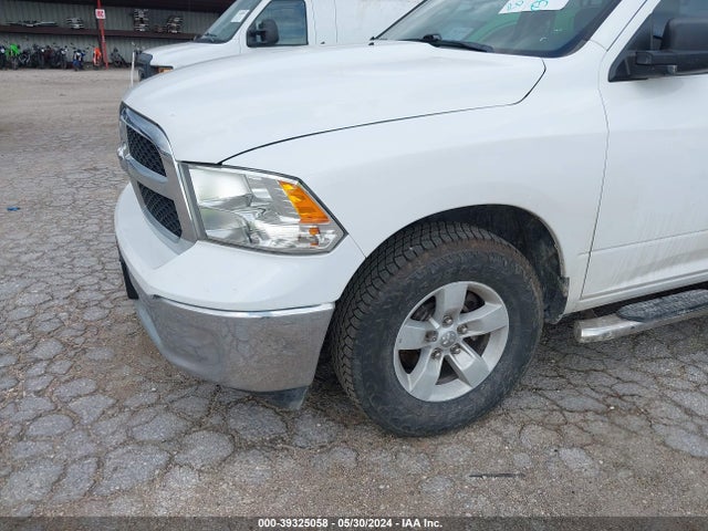 1C6RR6FGXKS728895 RAM 1500 Classic Tradesman Quad Cab 4x2 6'4 Box