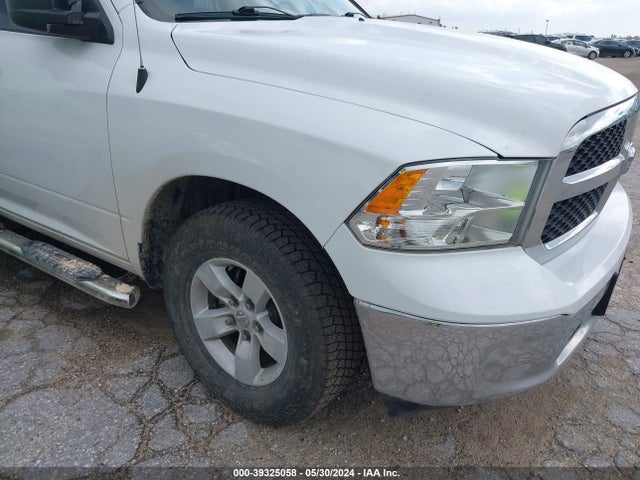 1C6RR6FGXKS728895 RAM 1500 Classic Tradesman Quad Cab 4x2 6'4 Box