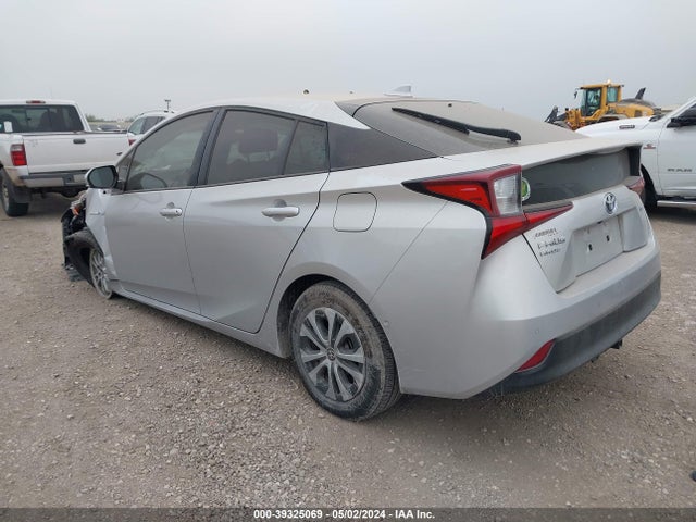 Toyota Prius Le 2019 JTDL9RFU8K3008429 Image 3